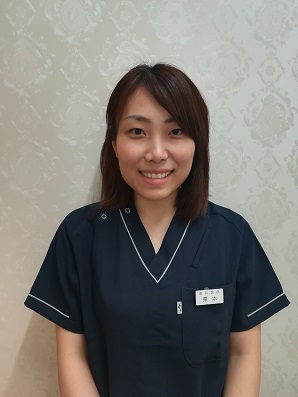 歯科医師 栗木